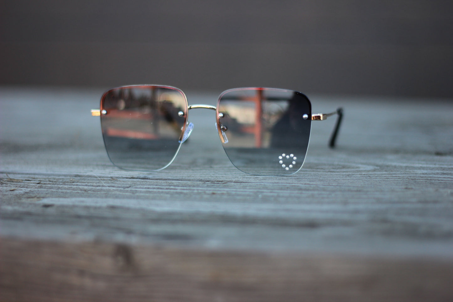 Rimless Rhinestone Heart Sunglasses